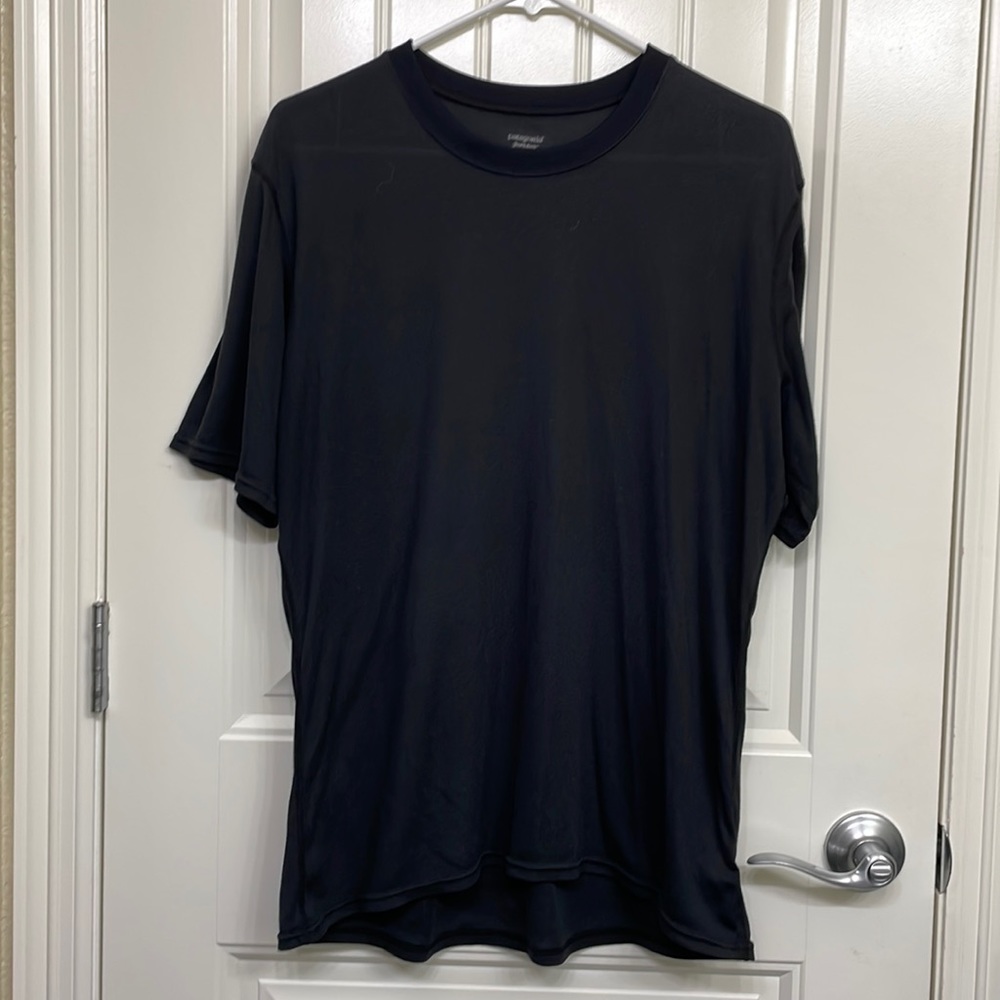 Patagonia t-shirt black size XL